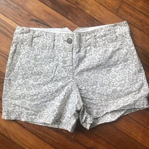 Floral loft shorts